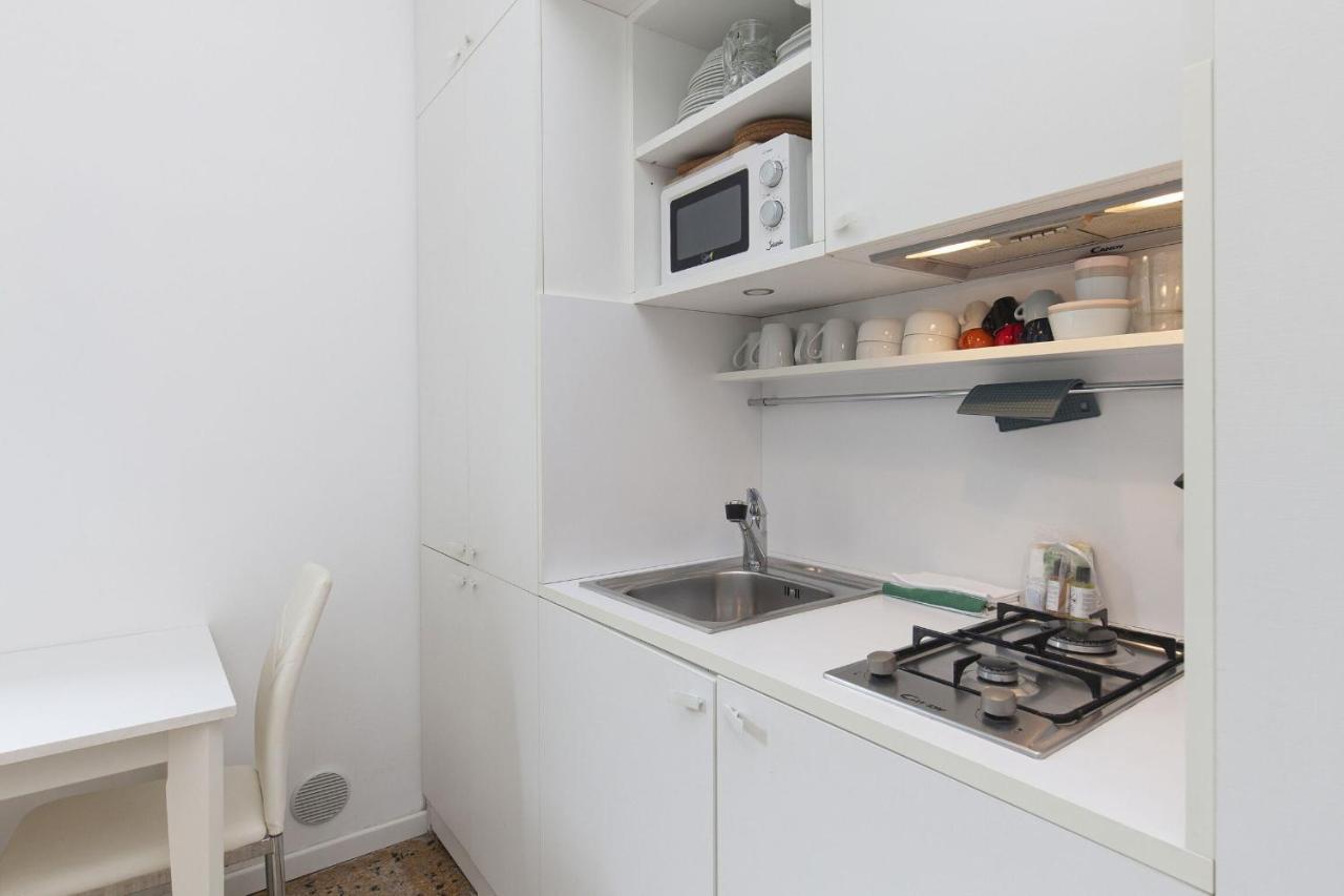 Residence Santa Marta By Halldis Венеция Экстерьер фото